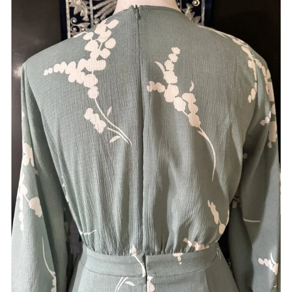 Here Comes The Sun Womens Floral Size S Tie Front Coconut Girl Mini Dress Resort - Picture 8 of 16